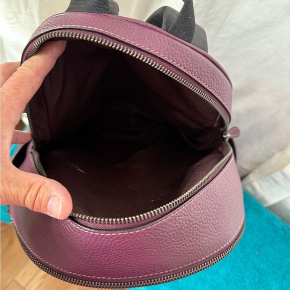 EUC Coach Court Backpack Pebbled Purple Leather 5666 EUC & Roomy! Hangtag & Card - Picture 6 of 12